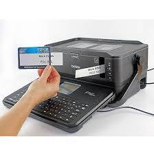 Brother Etiqueteuse Portable BROTHER PT-D800W — Synapses Maroc